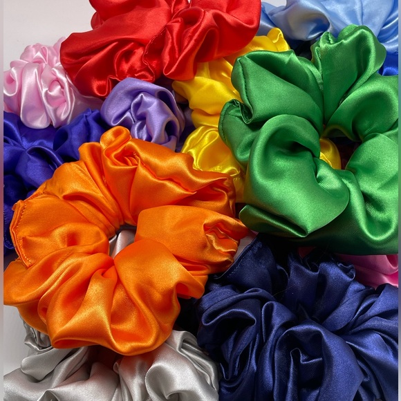 Hand Crafted Accessories - Handmade Scrunchies / Make Your Pack of Scrunchies / Ponytail Holders